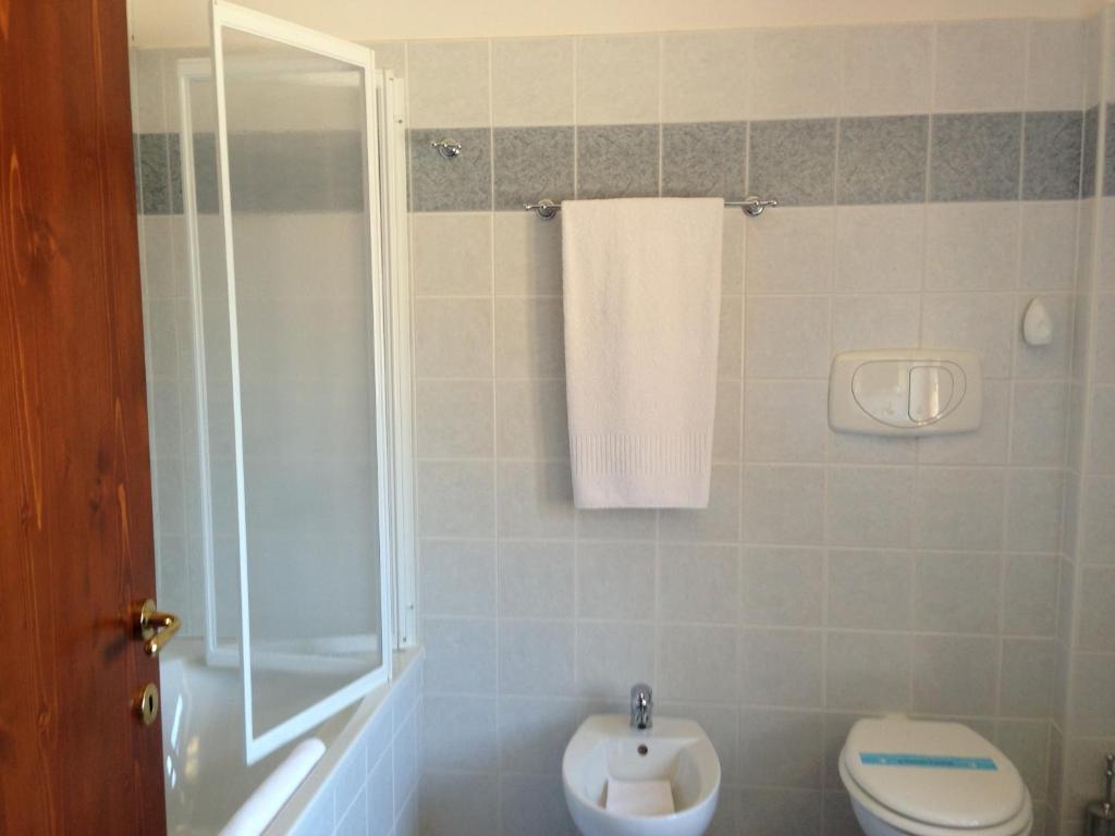 Castellalto Agriturismo Villa Irelli חדר תמונה