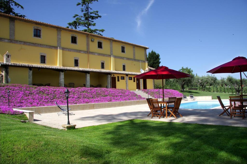 Castellalto Agriturismo Villa Irelli מראה חיצוני תמונה