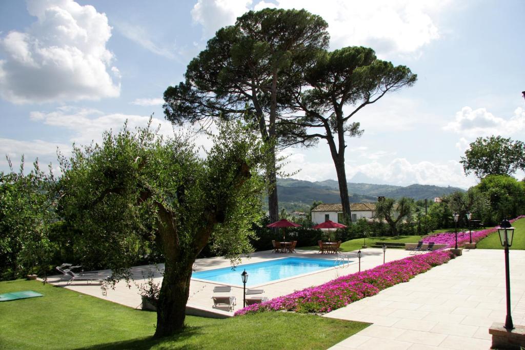 Castellalto Agriturismo Villa Irelli מראה חיצוני תמונה